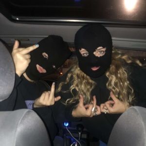 Meet your Posher, Madeline